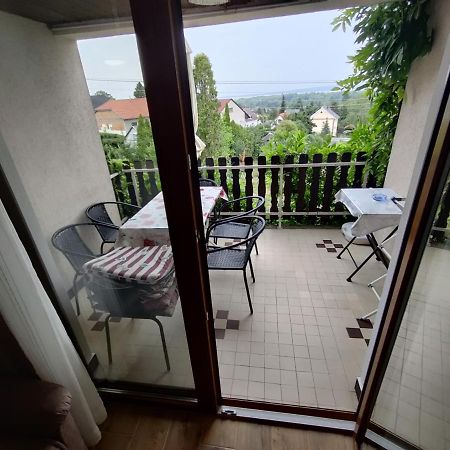 Bertalan Apartman ボニャルツバシュ エクステリア 写真