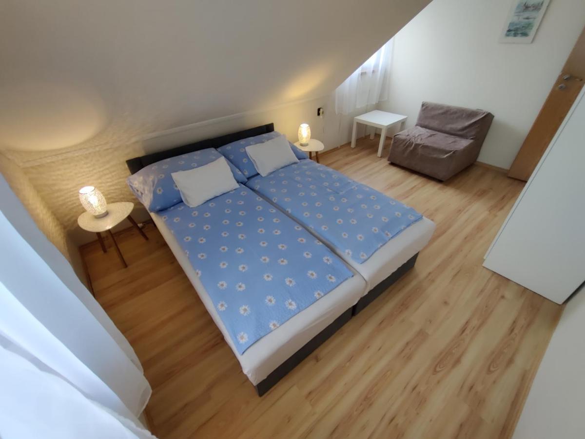 Bertalan Apartman ボニャルツバシュ エクステリア 写真