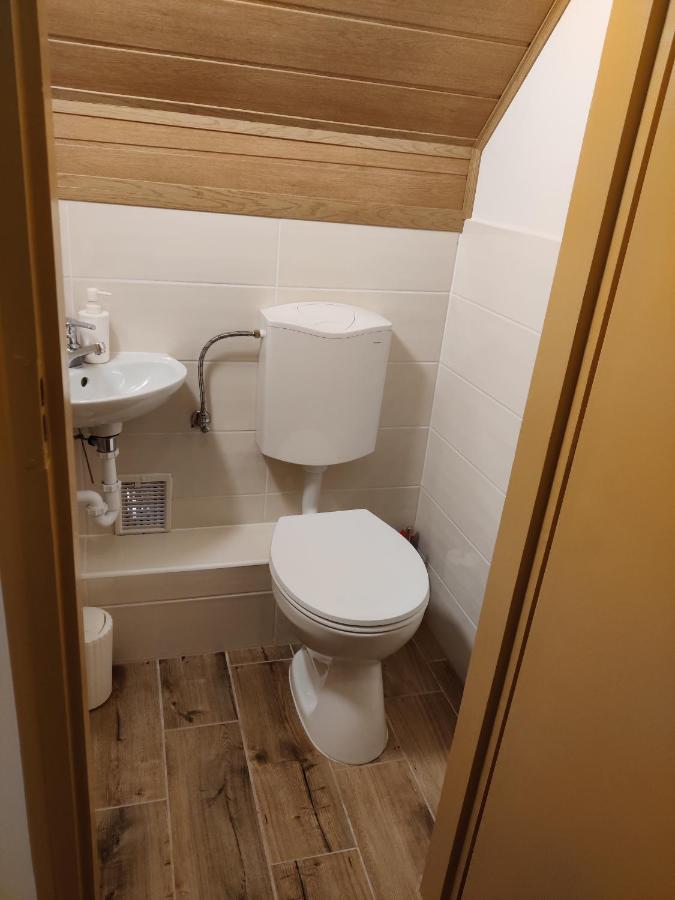 Bertalan Apartman ボニャルツバシュ エクステリア 写真